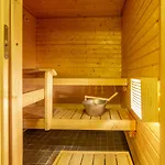 Kuukkeli Teerenpesue F 46 Saariselkä