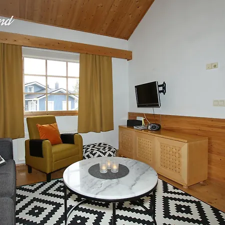 Kuukkeli Teerenpesue F 46 Hotel Saariselka