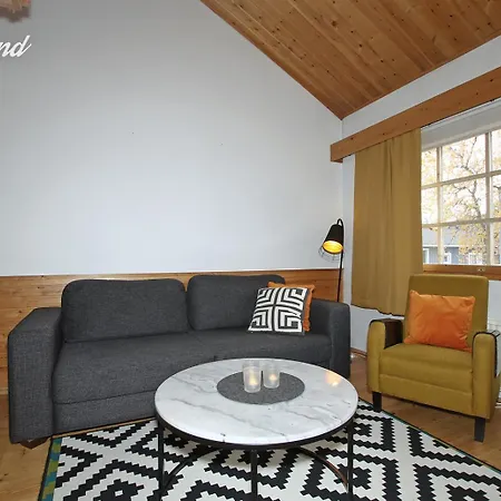 Kuukkeli Teerenpesue F 46 Saariselka