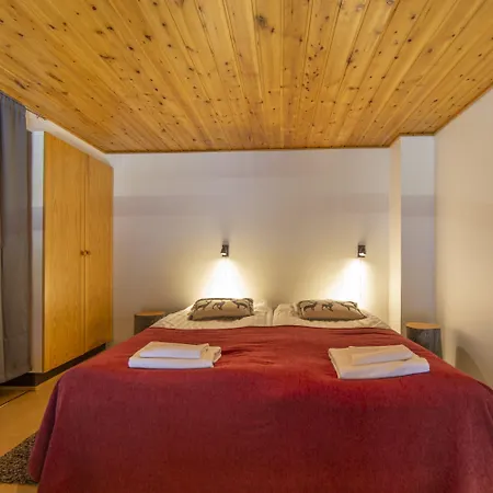 Hotel Kuukkeli Teerenpesue F 46 3*