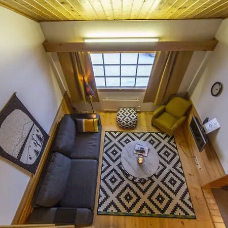 Kuukkeli Teerenpesue F 46 Hotel Saariselka